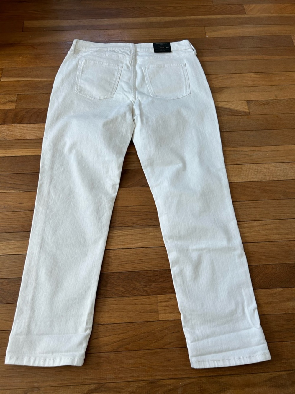 Banana Republic Factory White Straight Leg Jeans - Picture 9 of 10